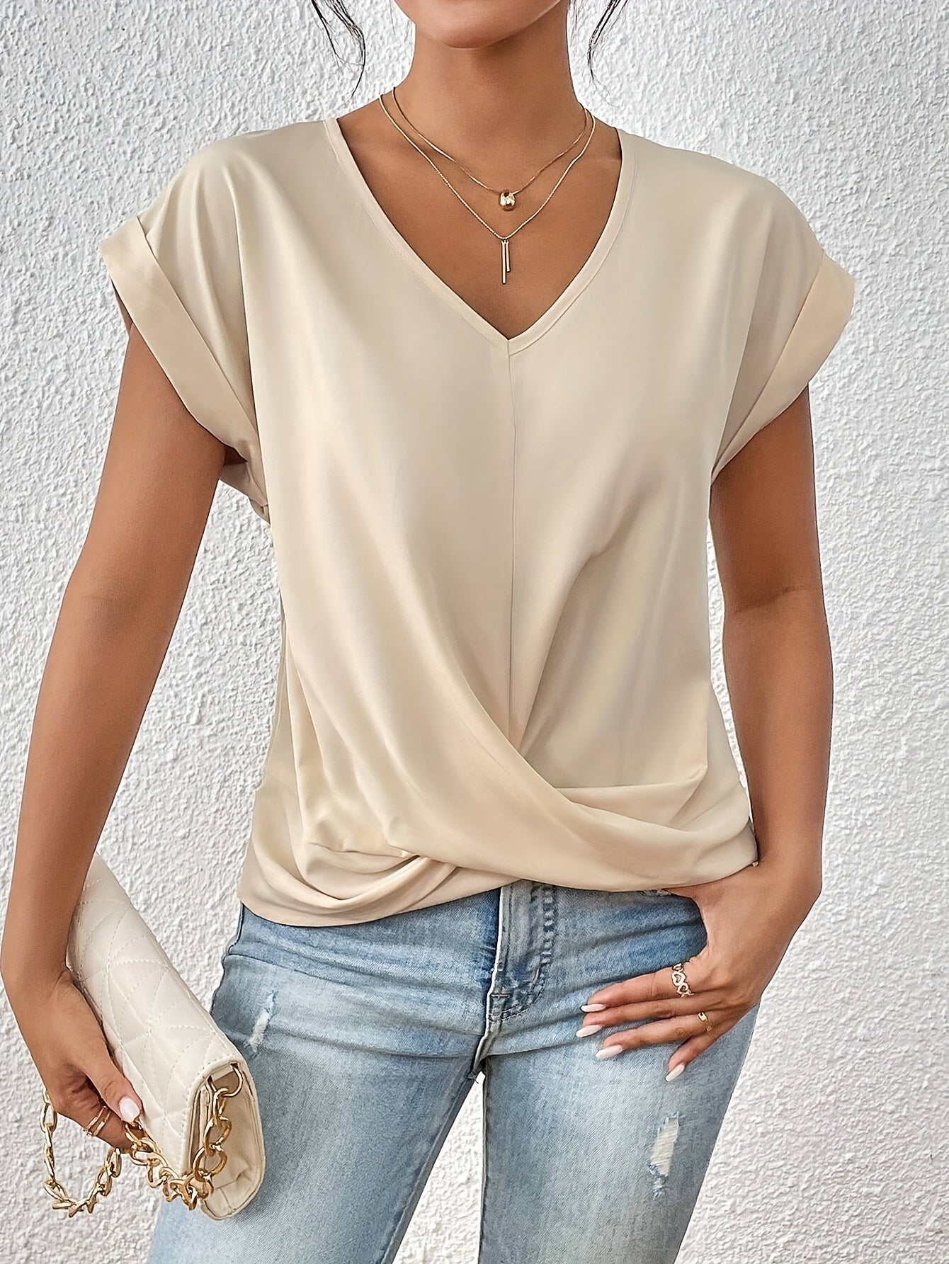 Women’s Sweetheart Neck Short Sleeve T-Shirt Beige