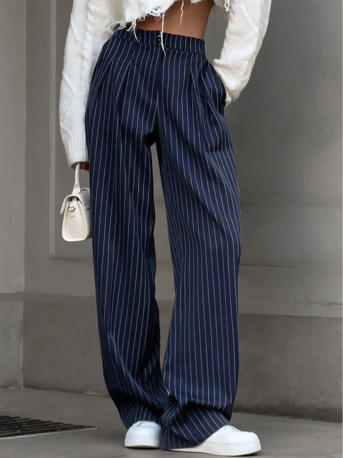 Women’s Pinstripe Pleated Wide-Leg Trousers Navy